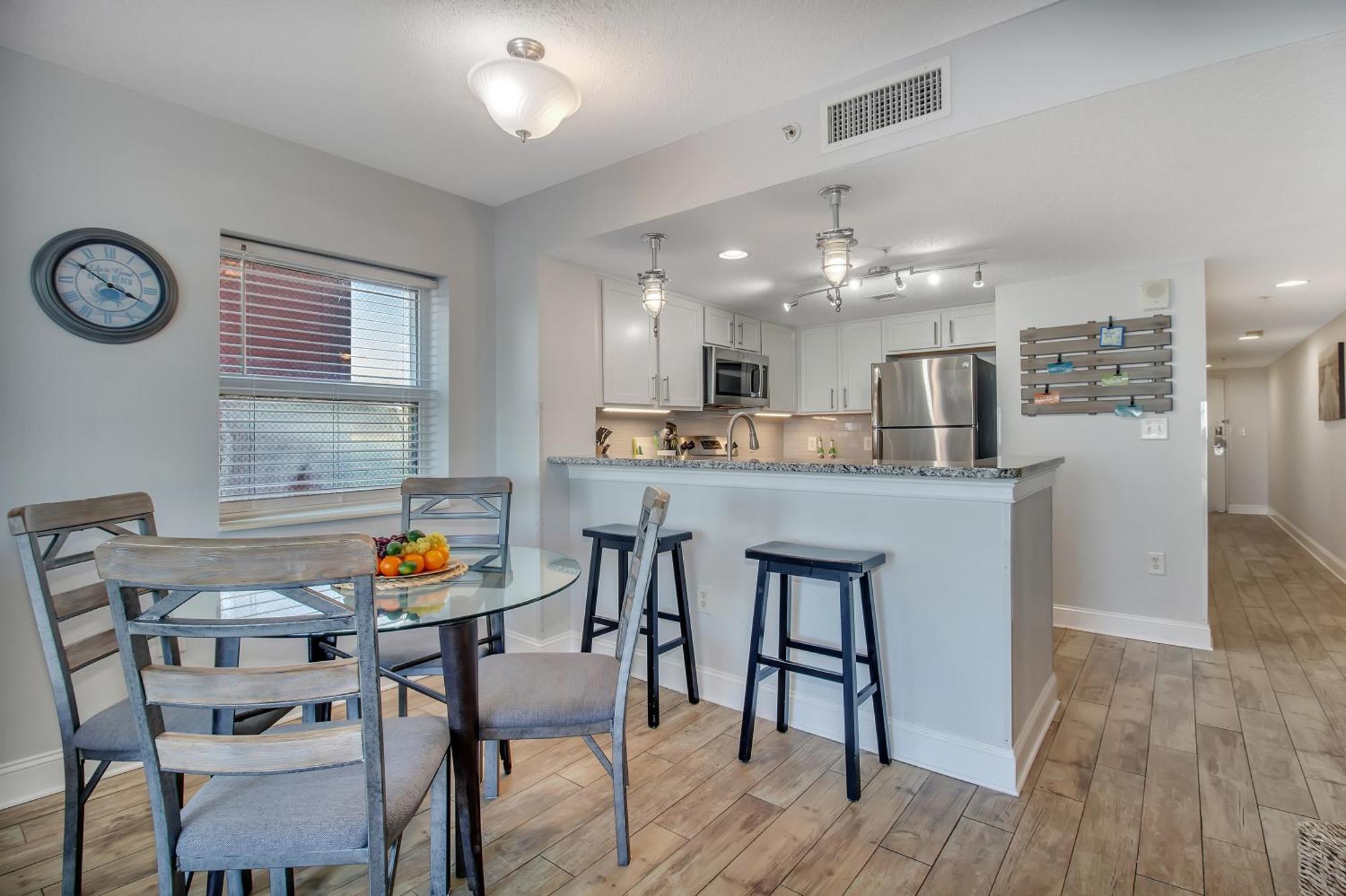 Oceanfront Work From Here Central Location! 1157 Myrtle Beach Exteriör bild